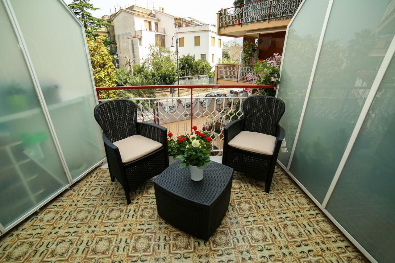 Casa Minna - De Vivo Realty サンタニェッロ エクステリア 写真